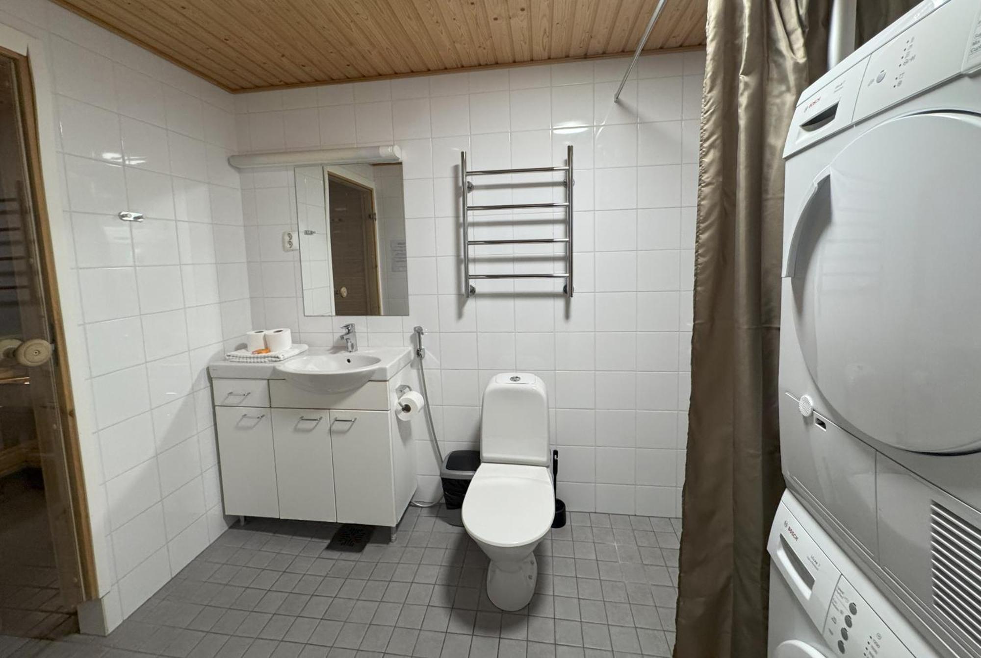 Gella Canalside Apartments With Sauna And Balcony In Address Saukonpaadenranta 4 Helsingfors Exteriör bild