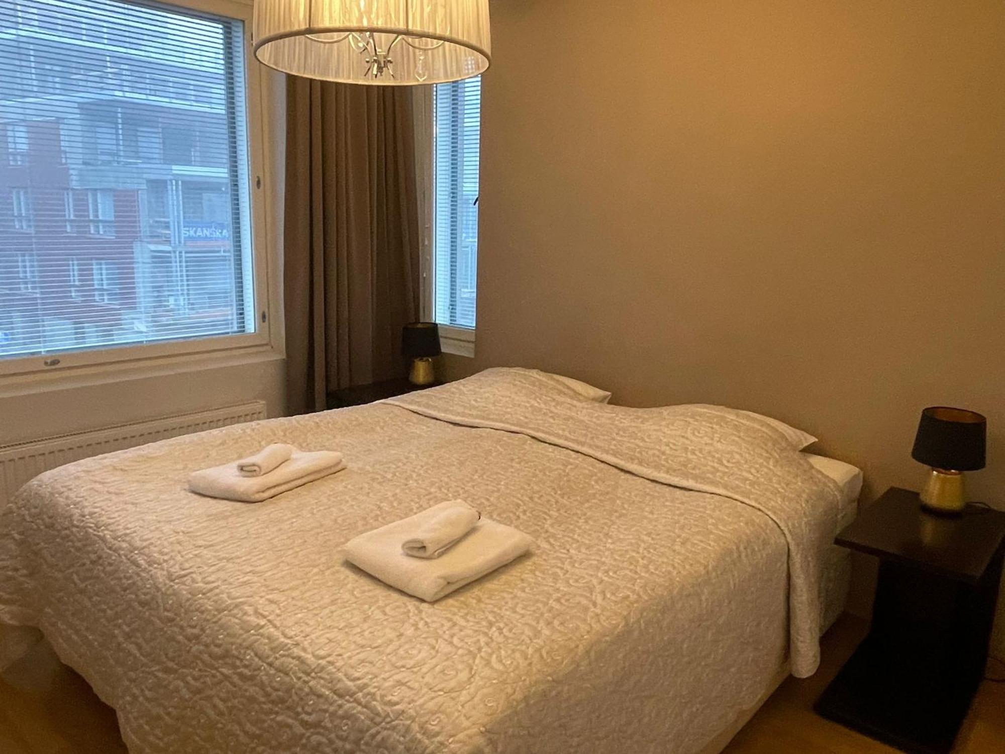 Gella Canalside Apartments With Sauna And Balcony In Address Saukonpaadenranta 4 Helsingfors Exteriör bild